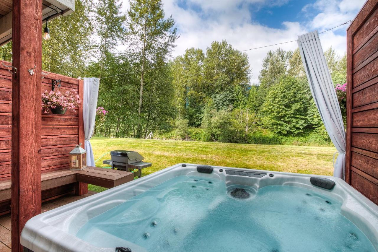 Moon River Suites #4 North Bend Eksteriør bilde